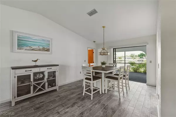 Port Charlotte, FL 33981,12314 Kneeland TER