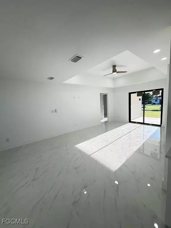 Lehigh Acres, FL 32746,15 Louisiana RD