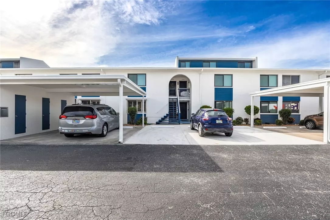 Cape Coral, FL 33904,4904 Vincennes ST #103