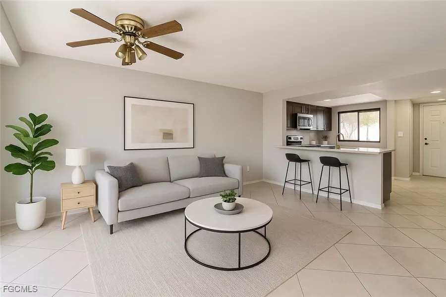 4790 S Cleveland AVE #207, Fort Myers, FL 33907