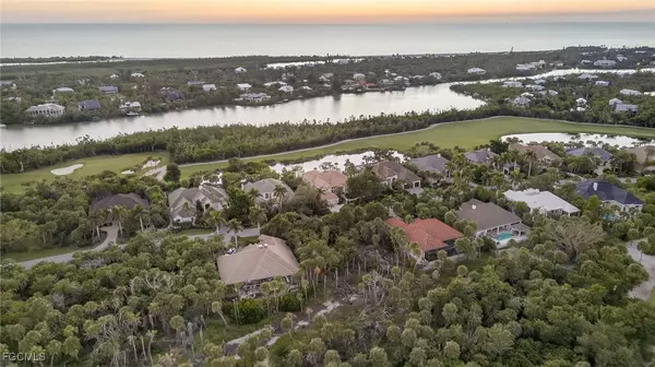 Sanibel, FL 33957,2372 Wulfert RD