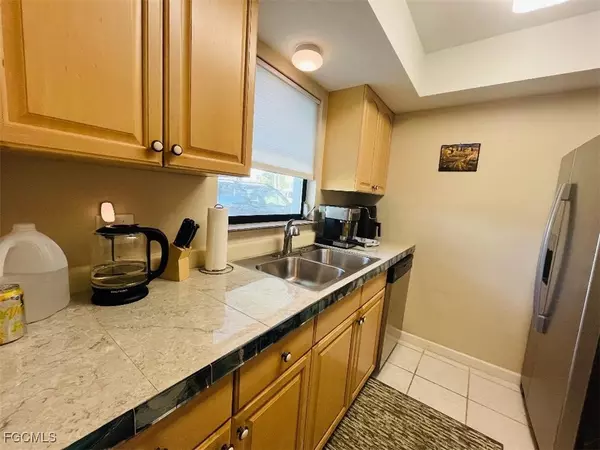 Lehigh Acres, FL 33936,2210 Croton CT