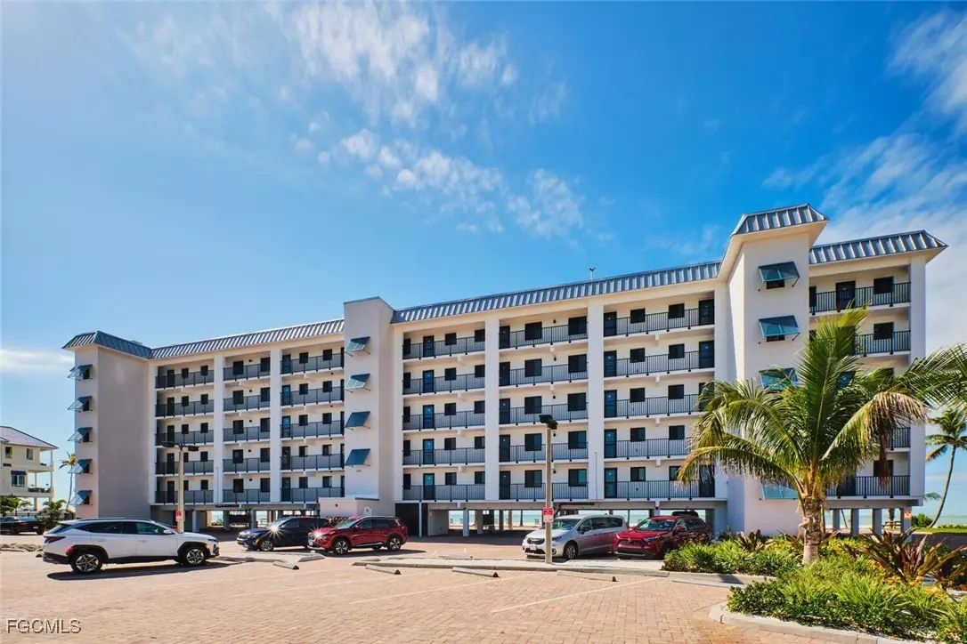 Fort Myers Beach, FL 33931,4770 Estero BLVD #402