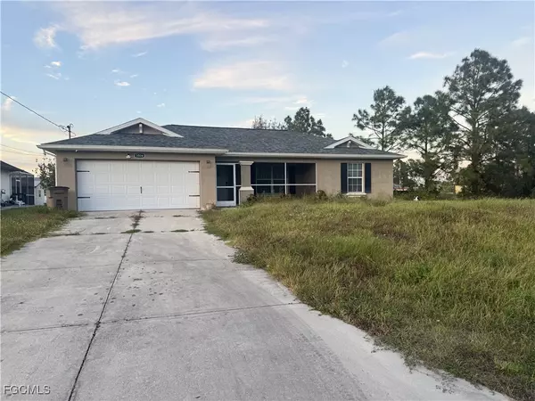 3506 38th ST SW, Lehigh Acres, FL 33976