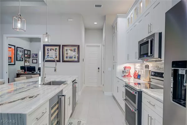 Cape Coral, FL 33993,1618 NW 43rd AVE