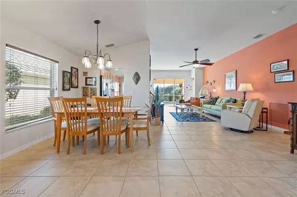 Cape Coral, FL 33991,2542 Greendale PL