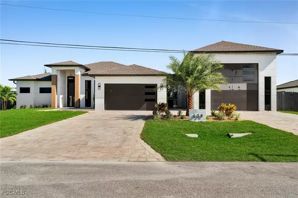 639 SW 18th CT, Cape Coral, FL 33991