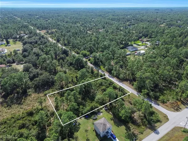 Lehigh Acres, FL 33972,1320 Irving AVE