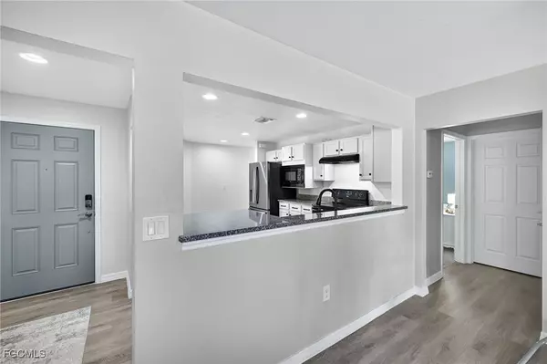 Fort Myers, FL 33913,10970 Glenhurst ST