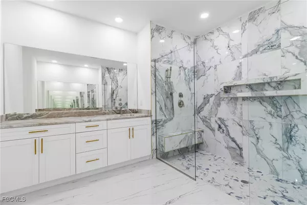 Lehigh Acres, FL 33976,2716 25TH ST SW