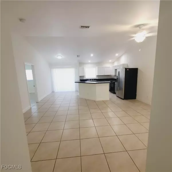 Lehigh Acres, FL 33974,777 Bedford DR