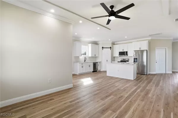 Labelle, FL 33935,8002 Mill CT