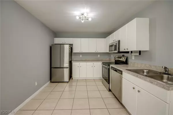 Lehigh Acres, FL 33973,108/110 Gretchen AVE S