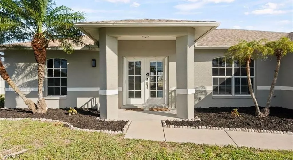 Cape Coral, FL 33991,1915 SW 2nd ST