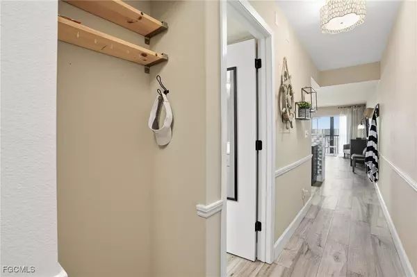 Fort Myers Beach, FL 33931,400 Lenell RD #706