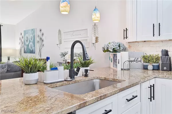 Fort Myers, FL 33908,6320 Royal Woods DR