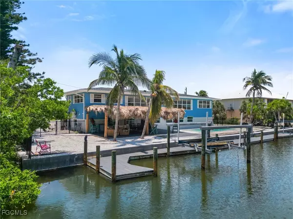 Fort Myers Beach, FL 33931,21631 Widgeon TER