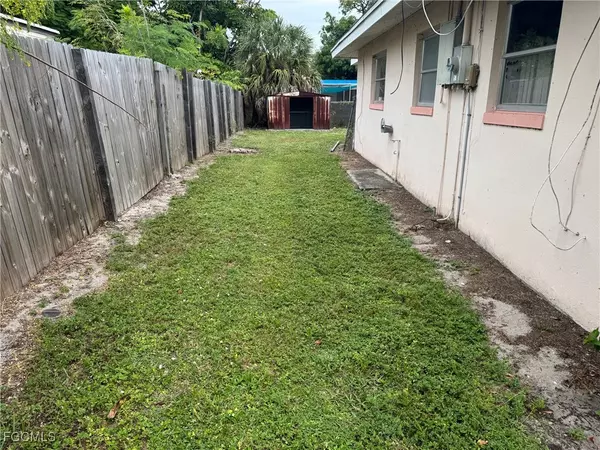 Fort Myers, FL 33907,1637 Merrimack CT