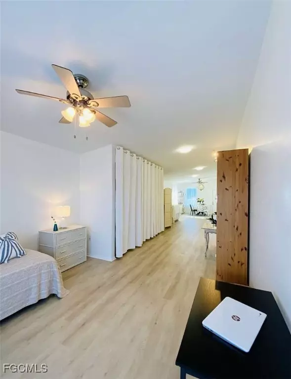 Fort Myers, FL 33908,16857 Windcrest DR