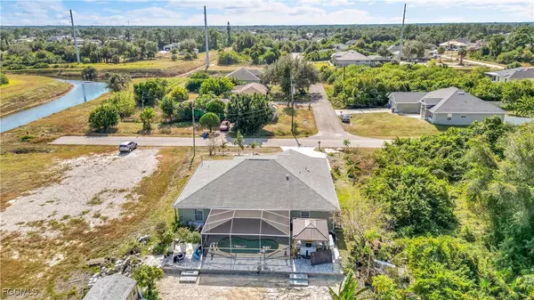 Lehigh Acres, FL 33971,3402 2nd ST W