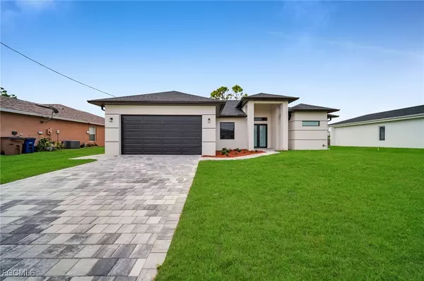 Lehigh Acres, FL 33974,740 Chestnut ST E