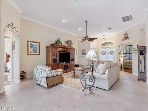 Cape Coral, FL 33904,3323 SE 17th PL