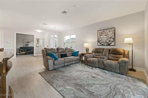 Punta Gorda, FL 33982,43985 Blue Heron LN