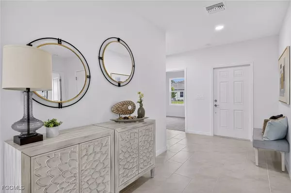 Lehigh Acres, FL 33936,246 Lakeside Breeze WAY