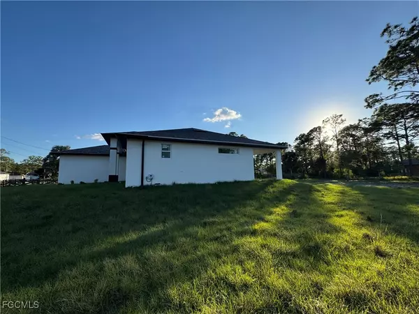 Lehigh Acres, FL 33972,911 Williams AVE