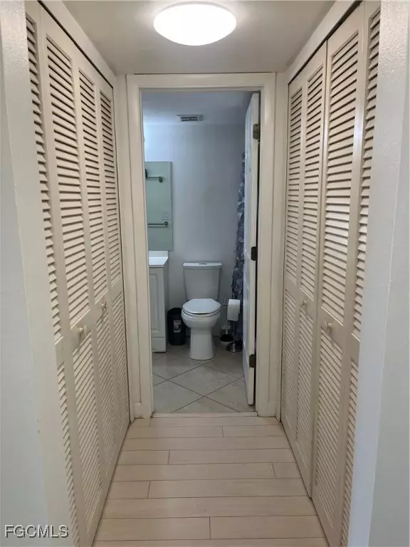 Fort Myers, FL 33907,1740 Pine Valley DR #205