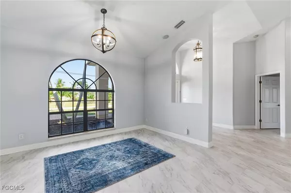 Cape Coral, FL 33993,4018 NW 12th ST