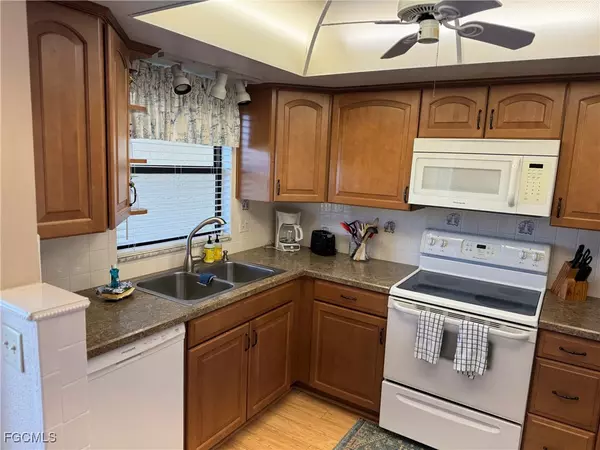 Fort Myers, FL 33908,16340 Dublin CIR #204