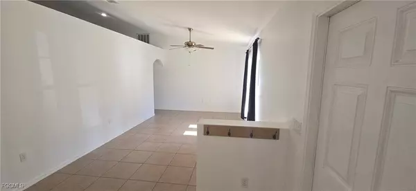 Fort Myers, FL 33905,3728 Tareco ST