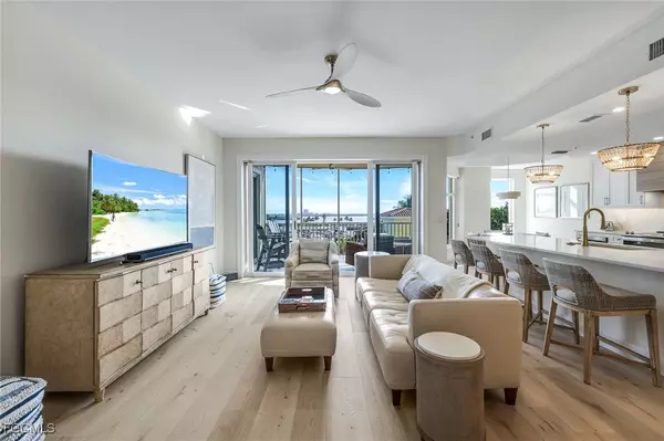 Cape Coral, FL 33914,6021 Silver King BLVD #203