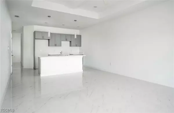 Lehigh Acres, FL 33973,2427 Mansfield AVE S