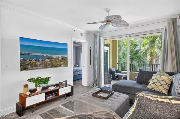 Fort Myers, FL 33916,2825 Palm Beach BLVD #317