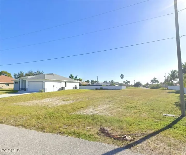 1815 NW 19th AVE, Cape Coral, FL 33993