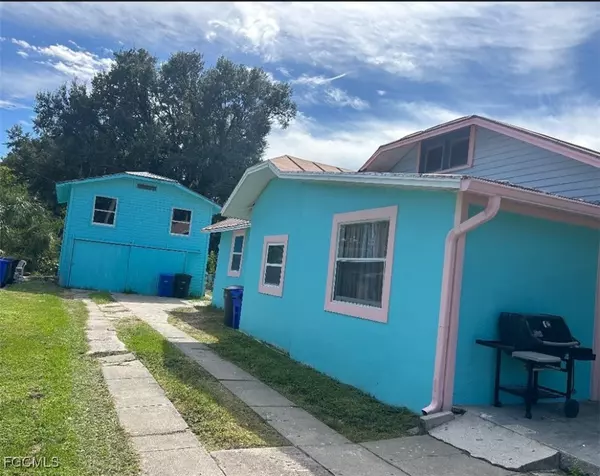 Fort Myers, FL 33916,3516 E Riverside DR