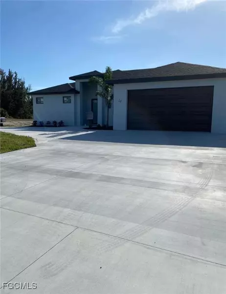 24 Chiquita BLVD S, Cape Coral, FL 33991