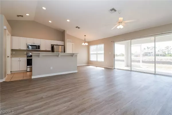 Cape Coral, FL 33993,308 NW 18th AVE