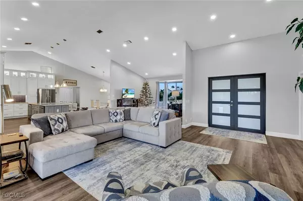 Cape Coral, FL 33914,5346 SW 10th AVE