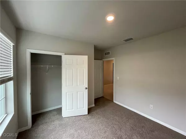 North Fort Myers, FL 33903,16645 Elkhorn Coral DR