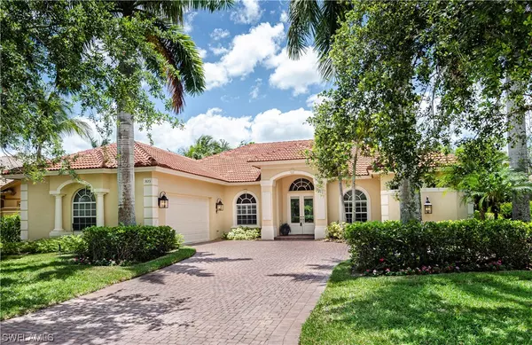 7673 Mulberry LN, Naples, FL 34114