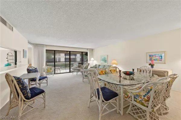 Sanibel, FL 33957,2721 W Gulf DR #112