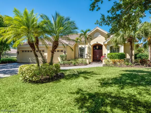 7661 Mulberry LN, Naples, FL 34114