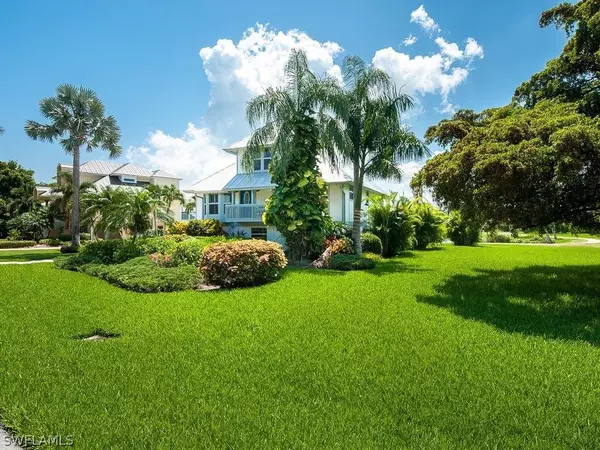 1559 Sand Castle RD, Sanibel, FL 33957