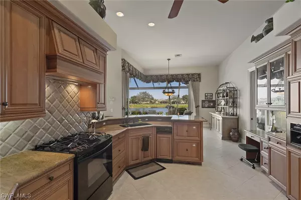 Estero, FL 34135,22320 Banyan Hideaway DR