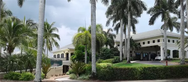 4728 Stratford CT #1804, Naples, FL 34105