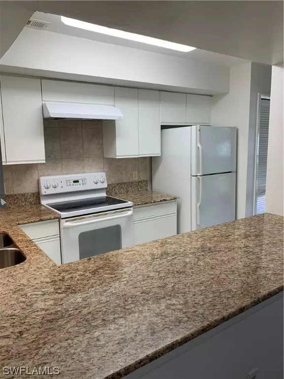 Marco Island, FL 34145,130 Clyburn ST #H-5