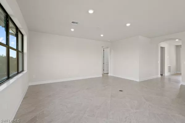 Alva, FL 33920,3117 Walnut Grove LN